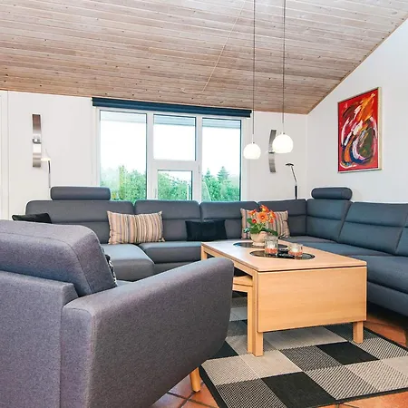 8 Person In Ringk Bing Norby (Ringkobing-Skjern)
