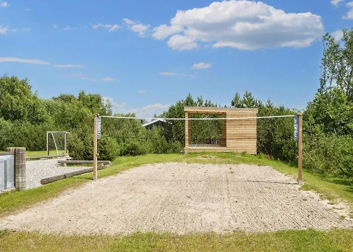Luxury Retreat With - By Traum *